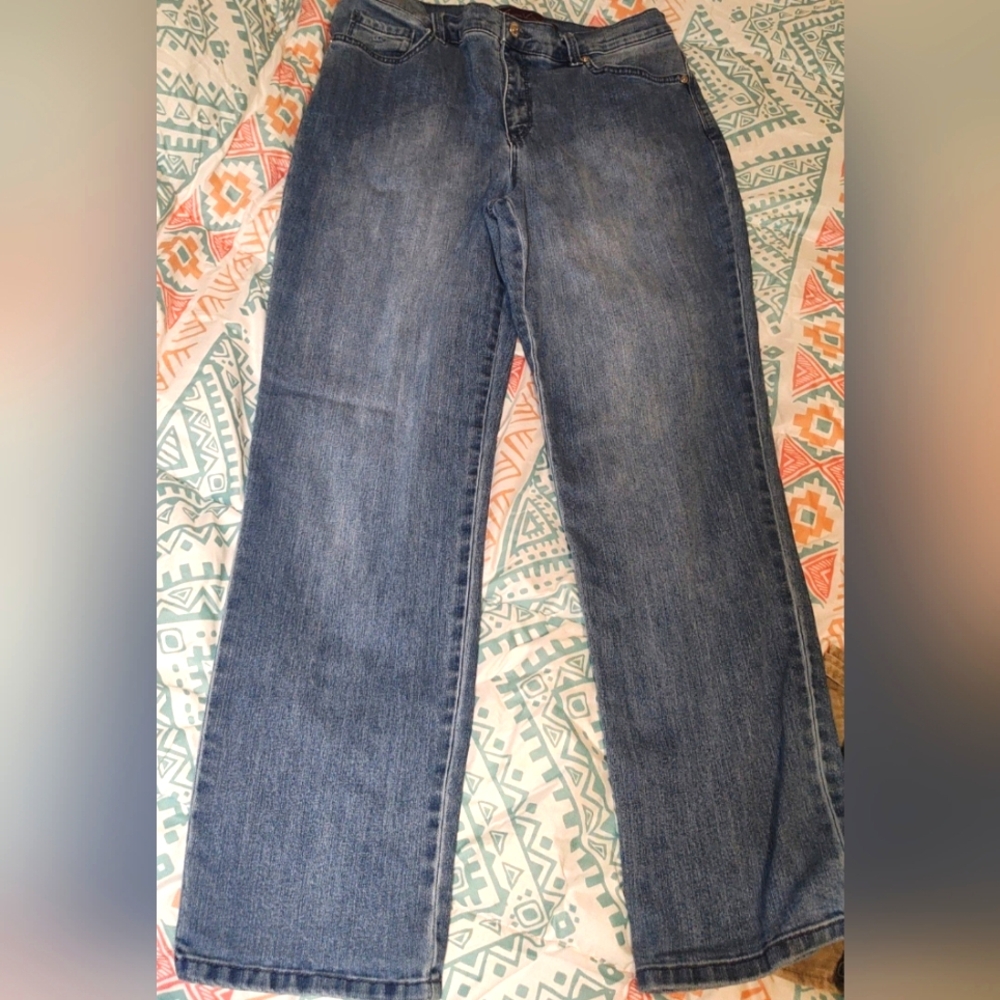 Gloria Vanderbilt Size 10 Amanda Jeans